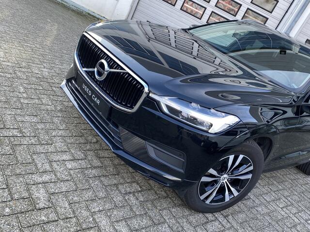 Volvo XC60 B5 Momentum Pro | Trekhaak | Pilot Assist | Apple CarPlay | Stuurverwarming