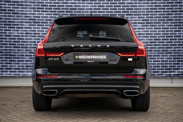 Volvo XC60 2.0 Recharge T6 AWD R-Design | Trekhaak | 21" | Adaptieve Cruise Control | Donker Glas | Stoel en Stuurverwarming | 360 Camera | Panoramadak |