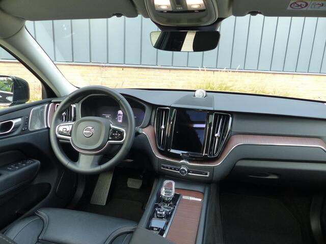 Volvo XC60 Recharge T6 AWD Ultimate Bright |Full Options|
