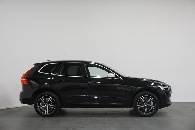 Volvo XC60 2.0 T5 R-Design Navigatie | Camera | BLIS |Parkeer sensoren | LED | 19" lichtmetalen velgen R Design