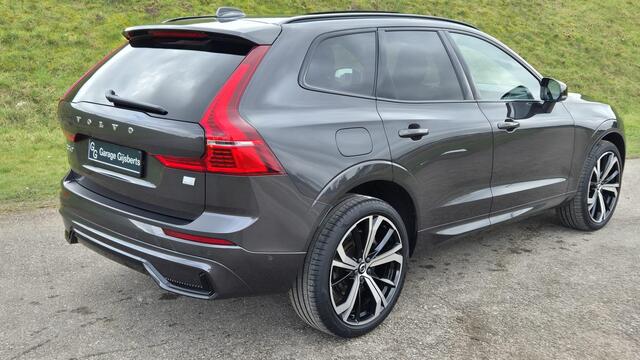 Volvo XC60 2.0 T6 Plug-in hybrid AWD R-Design 21 Inch Licht metaal - 360 Camera - Harman Kardon Sound