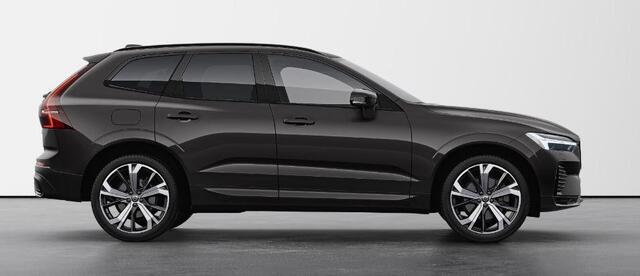 Volvo XC60 T6 350PK Plug-in hybrid AWD Plus Dark / Navigatie / Leder / 360 Camera / Panorama dak / Harman Kardon / Luchtvering / 21'' LM Velgen /