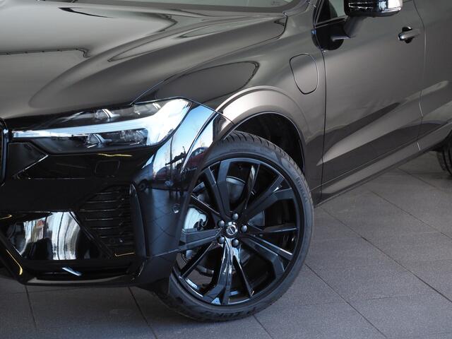Volvo XC60 2.0 T6 Plug-in hybrid AWD Ultra Black Edition | Harman Kardon | Panoramadak | Leer | Stoelverwarming Voor en Achter | 360° Camera | Stuurwielverwarming | Apple CarPlay/ Android Auto