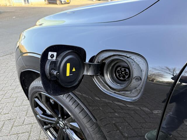 Volvo XC60 2.0 T6 Plug-in hybrid AWD Plus Black Edition