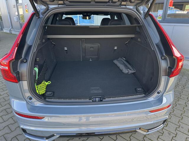 Volvo XC60 2.0 T8 AWD Polestar Engineered 455 PK | B&W | 360 Camera | Panorama | Dubbel glas