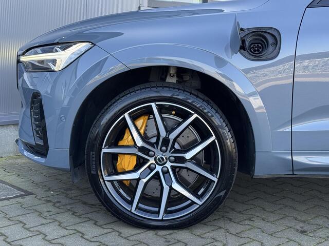 Volvo XC60 2.0 T8 AWD Polestar Engineered 455 PK | B&W | 360 Camera | Panorama | Dubbel glas
