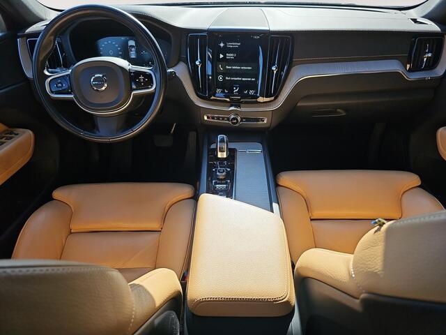Volvo XC60 2.0 T8 Twin Engine AWD Inscription | Trekhaak | Panoramadak | Stoelverwarming | Lederen bekleding |