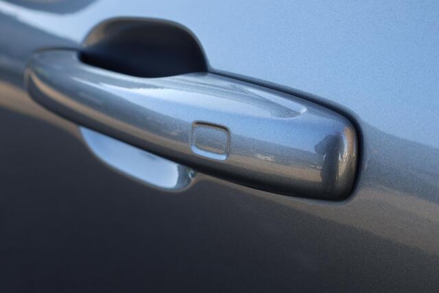 Volvo XC60 2.0 Recharge T8 AWD Inscription Bowers & Wilkins | BLIS