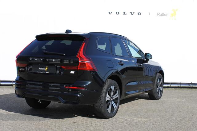 Volvo XC60 T6 350PK Long Range Dark Plus Dark Panoramisch schuif-kanteldak / Semi elektrisch wegklapbare trekhaak / Lederen bekleding / 19" lichtmetalen velgen / Adaptieve Cruise Control
