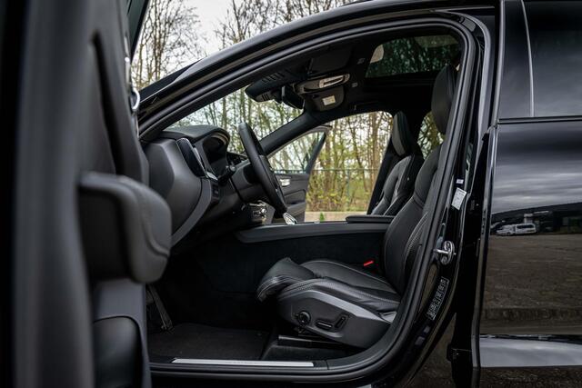 Volvo XC60 2.0 T6 AWD 398pk Black Edition Luchtvering Nappa