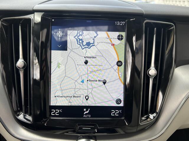 Volvo XC60 2.0 T8 Twin Engine AWD Momentum Pro Dealeronderhouden