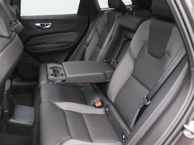 Volvo XC60 2.0 T6 Plug-in hybrid AWD Plus Dark 350PK Aut. Pano-Schuifdak, H
