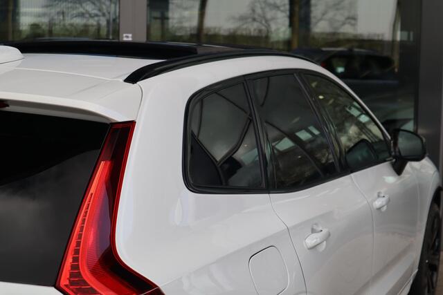 Volvo XC60 2.0 T6 Plug-in hybrid AWD Ultimate Dark | LONG RANGE | Schuif-/ kanteldak| Harman Kardon audiosysteem| Head- up display| 21'' Black Edition wielen| Extra getint glas achter|