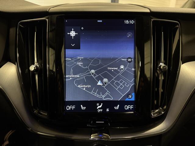 Volvo XC60 T8 Twin Engine AWD 407PK PINE GREY/PANO/LUCHTVERING/ACC/PILOT-ASSIST/VIRTUAL/ZWART LEER/CAMERA/DAB/CARPLAY/PRIVACY/19"/VOLLEDIG VOLVO DEALER OH HISTORIE, NET OH BEURT GEHAD, UNIEKE KLEUR!!!!