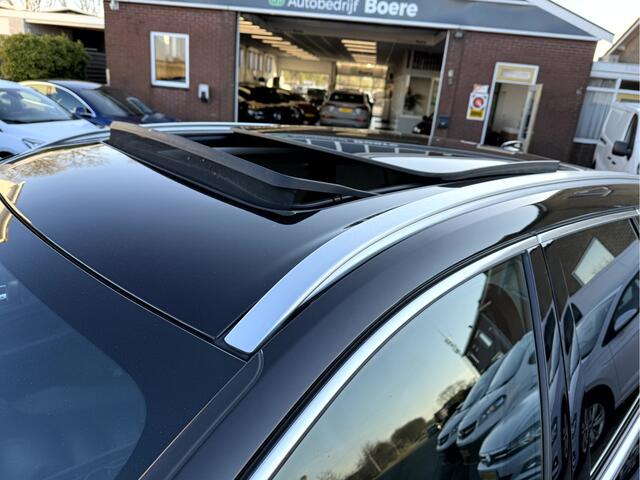 Volvo XC60 2.0 B5 Inscription Trekhaak, Panoramadak, Leer