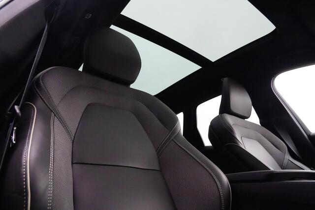 Volvo XC60 2.0 T8 Plug-in hybrid AWD Ultimate Black Edition 455pk Panoramadak/HarmanKardon/360Camera