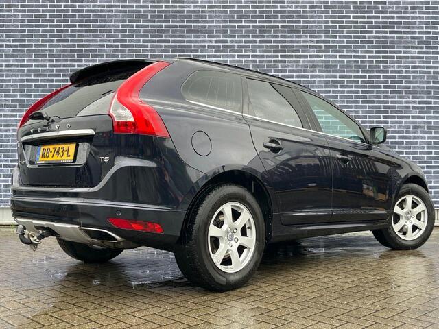 Volvo XC60 2.0 T5 FWD Polar | Trekhaak | Standkachel | Stoelverwarming | Navigatie | Xenon | Verwamde Voorruit | Parkeersensoren achter |