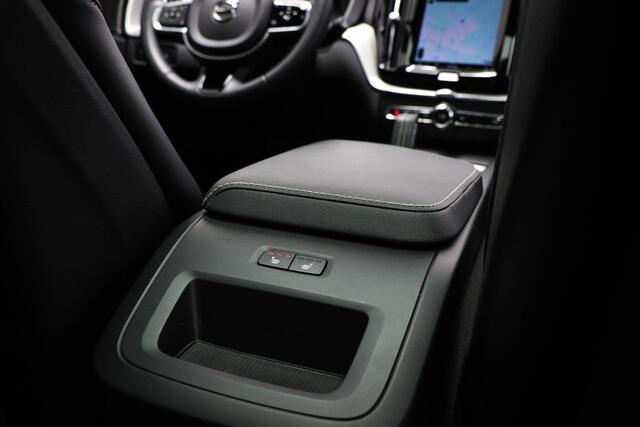 Volvo XC60 2.0 T6 Plug-in hybrid AWD R-Design | PANORAMADAK | HEAD UP | TREKHAAK