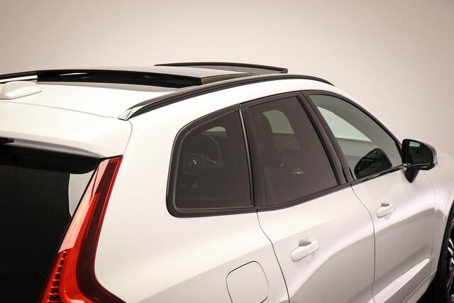Volvo XC60 2.0 T6 Plug-in hybrid AWD R-Design | PANORAMADAK | HEAD UP | TREKHAAK