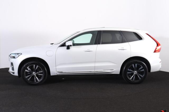 Volvo XC60 T6 Recharge AWD Inscription Expression - LONG RANGE - Panorama/schuifdak - IntelliSafe Assist - Harman/Kardon audio - Adaptieve LED koplampen - Parkeercamera achter - Verwarmde voorstoelen & stuur - Parkeersensoren voor & achter - Draadloze tel. lader - S