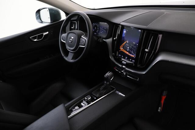 Volvo XC60 T5 AUT. MOMENTUM -LEDER|PARK-ASSIST|CAMERA V+A|VERW.VOORSTOELEN|ALARM KLASSE III|TREKHAAK