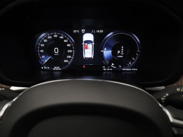 Volvo XC60 2.0 Recharge T6 AWD Business Pro | PANO | CAMERA | KEYLESS | STOEL- EN STUURVERW. | TREKHAAK