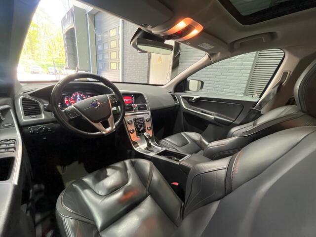 Volvo XC60 T5 FWD Ocean Race | Panoramadak | Leder | Stoelverwarming | Trekhaak