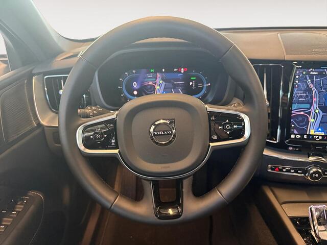 Volvo XC60 T6 Plug-in hybrid AWD Plus Dark | 360° camera | Harman Kardon |