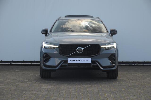 Volvo XC60 T8 455PK Automaat AWD Plus Dark 360 camera / Harman kardon audio / elektrisch bedienbare voorstoelen / Memory seats / stoelverwarming voor en achter/ stuurverwarming / BLIS /