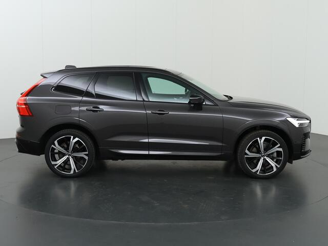 Volvo XC60 2.0 T6 Plug-in hybrid AWD R-Design | Trekhaak Electr. | Sportstoelen | Harman-Kardon | 360° Camera | Panoramadak | Standverwarming |