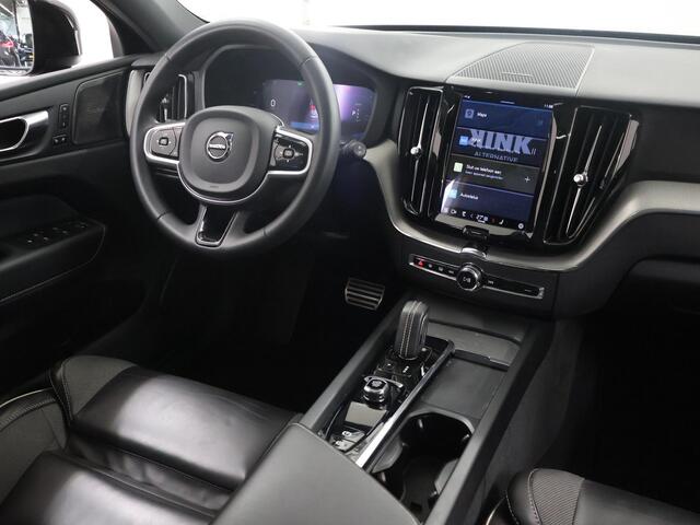Volvo XC60 2.0 T6 Plug-in hybrid AWD R-Design | Trekhaak Electr. | Sportstoelen | Harman-Kardon | 360° Camera | Panoramadak | Standverwarming |