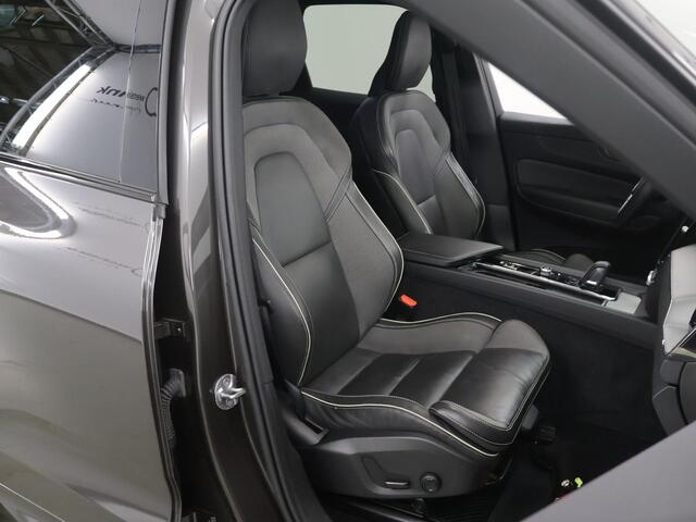 Volvo XC60 2.0 T6 Plug-in hybrid AWD R-Design | Trekhaak Electr. | Sportstoelen | Harman-Kardon | 360° Camera | Panoramadak | Standverwarming |