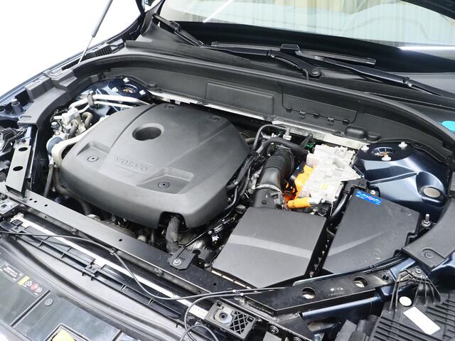 Volvo XC60 2.0 T6 Recharge AWD Ultimate Long Range | Panoramadak | Pilot Assist | Keyless | Camera | Memory | Trekhaak