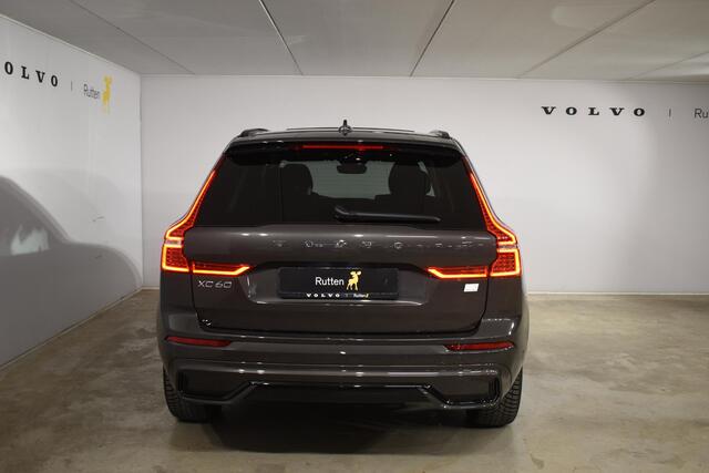 Volvo XC60 T6 350PK Automaat AWD Plus Dark / Adaptive Cruise control / Stoelverwarming v+a / Stuurverwarming / Elektr. achterklep / Panoramadak / Harman Kardon /
