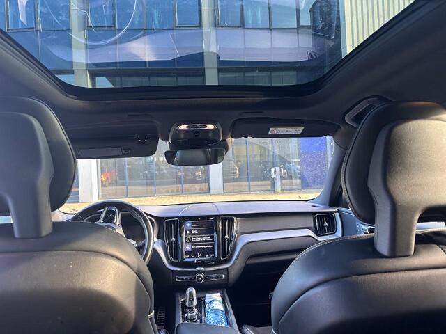 Volvo XC60 2.0 T8 Twin Engine AWD Inscription | Trekhaak | Luchtvering | Parkeersensoren V+A | Parkeercamera | Stuur en stoelverwarming | Memory bestuurderstoel | Schuif/kantel panoramadak |