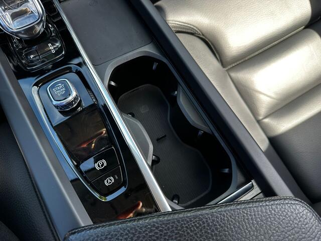 Volvo XC60 2.0 T6 Plug-in hybrid AWD Inscription Exclusive |PANO|CAMERA|CARPLAY|HARMANKARDON|KEYLESS