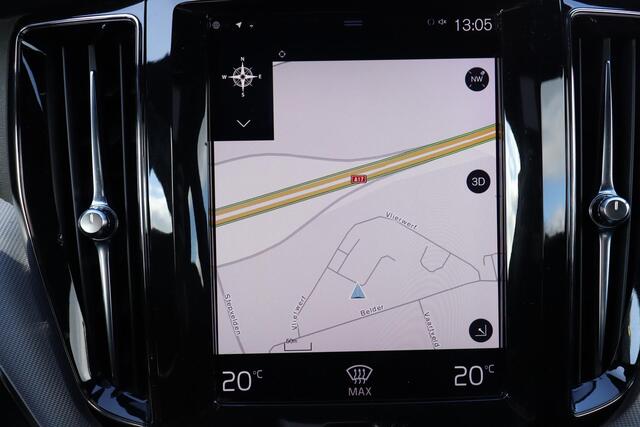 Volvo XC60 T8 Recharge AWD R-Design - Panoramisch schuif-/kanteldak - Sensus navigatie - Parkeersensoren v/a - Parkeercamera achter - Parkeersensoren v/a - Apple Carplay & Android Auto