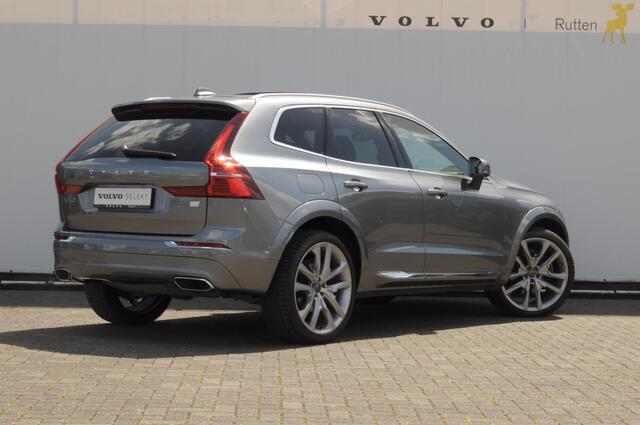 Volvo XC60 T6 340PK Automaat AWD Inscription / Adaptieve cruise control / BLIS / Parkeersensoren met 360 camera / Elektrische stoelen / Keyless entry / 22" velgen / Apple carplay / Leder dashboard / Harman Kardon audio