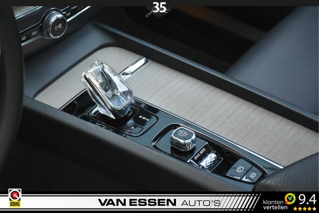 Volvo XC60 2.0 T8 Twin Engine AWD Inscription Navi Pano Trekhaak Carplay Memory!