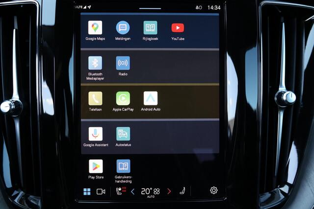 Volvo XC60 T6 Recharge AWD Plus Dark - LONG RANGE - Panorama/schuifdak - IntelliSafe Assist & Surround - 360º Camera - Harman/Kardon audio - Adaptieve LED koplampen - Verwarmde voorstoelen, stuur & achterbank - Parkeersensoren voor & achter - Elektr. bedienb. voorst
