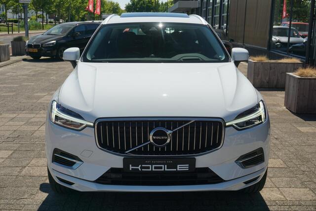 Volvo XC60 2.0 Recharge T8 AWD Inscription | B&W | PANO | Trekhaak | Lucht. ver