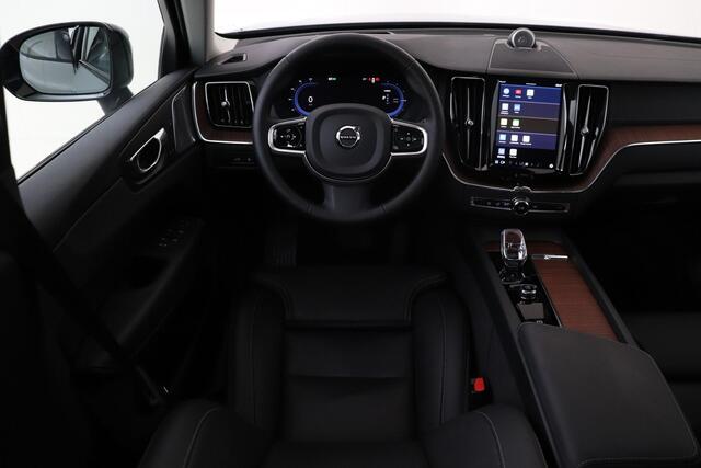 Volvo XC60 T8 RECHARGE AWD ULTIMATE DARK -PANO.DAK|360°CAM|BOWERS&WILKINS|21"|GEVENT.LEDER+MASSAGE