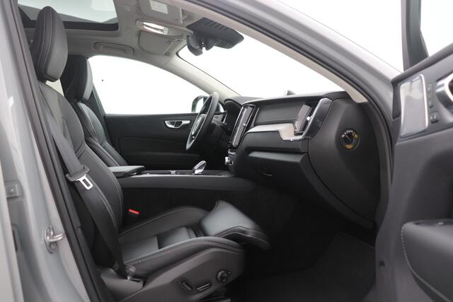 Volvo XC60 T6 Plug-in hybrid Ultra Dark | Luchtvering | Bowers&Wilkins | Massage+Ventilatie | Head-Up | 21 Inch | ACC