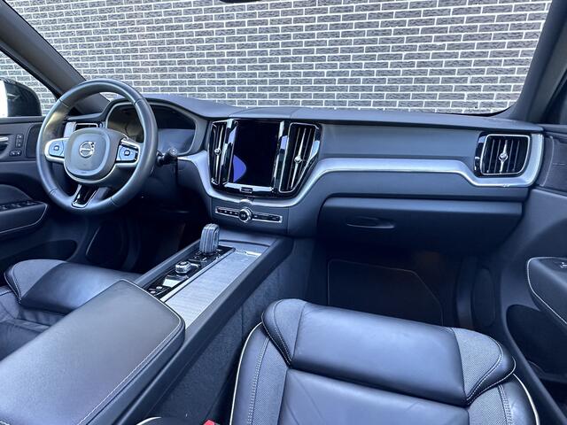 Volvo XC60 2.0 T8 Plug-in hybrid AWD R-Design | Panoramadak | 360 Camera | Stoel-/stuurverwarming | Keyless