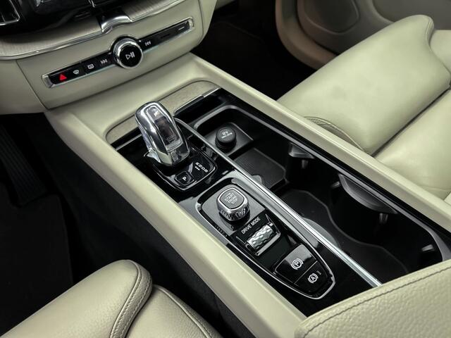 Volvo XC60 2.0 T8 Twin Engine AWD Inscription