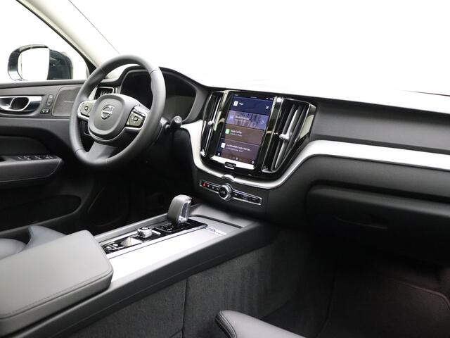 Volvo XC60 T6 Recharge 350PK AWD Plus Dark | Luchtvering | 360 Camera | Harman&Kardon | 21'' | Panoramadak | Trekhaak |
