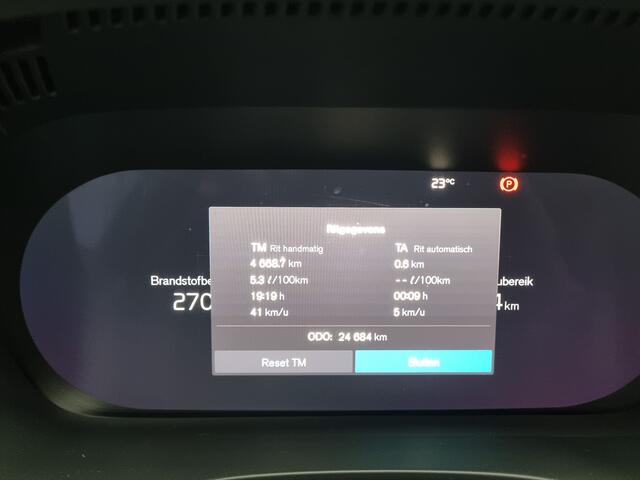 Volvo XC60 2.0 T6 Plug-in hybrid AWD Plus Dark PANO / TREKHAAK / 360 CAMERA / HARMAN KARDON
