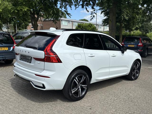 Volvo XC60 T6 Plug-in hybrid AWD R-Design Pano Keyless Harman Kardon