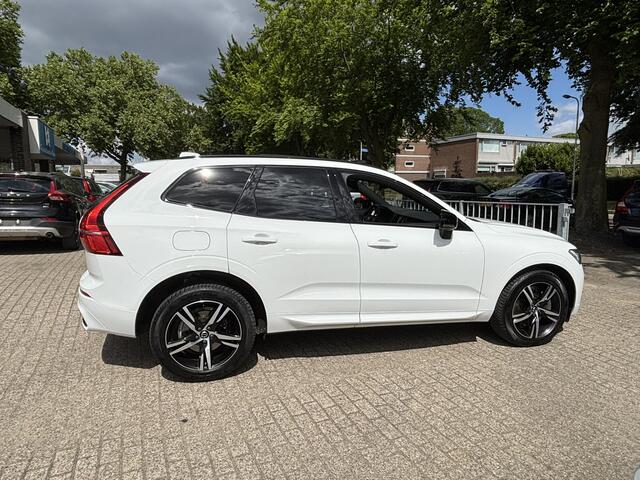 Volvo XC60 T6 Plug-in hybrid AWD R-Design Pano Keyless Harman Kardon