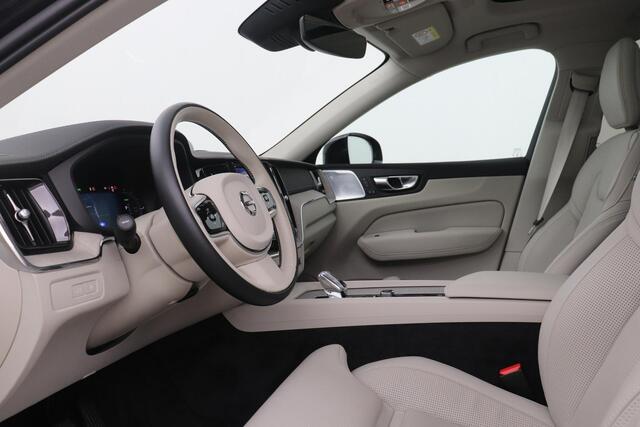 Volvo XC60 T6 Plug-in hybrid Ultra Dark | Luchtvering | Bowers&Wilkins | Massage+Ventilatie | Head-Up | 21 Inch | ACC